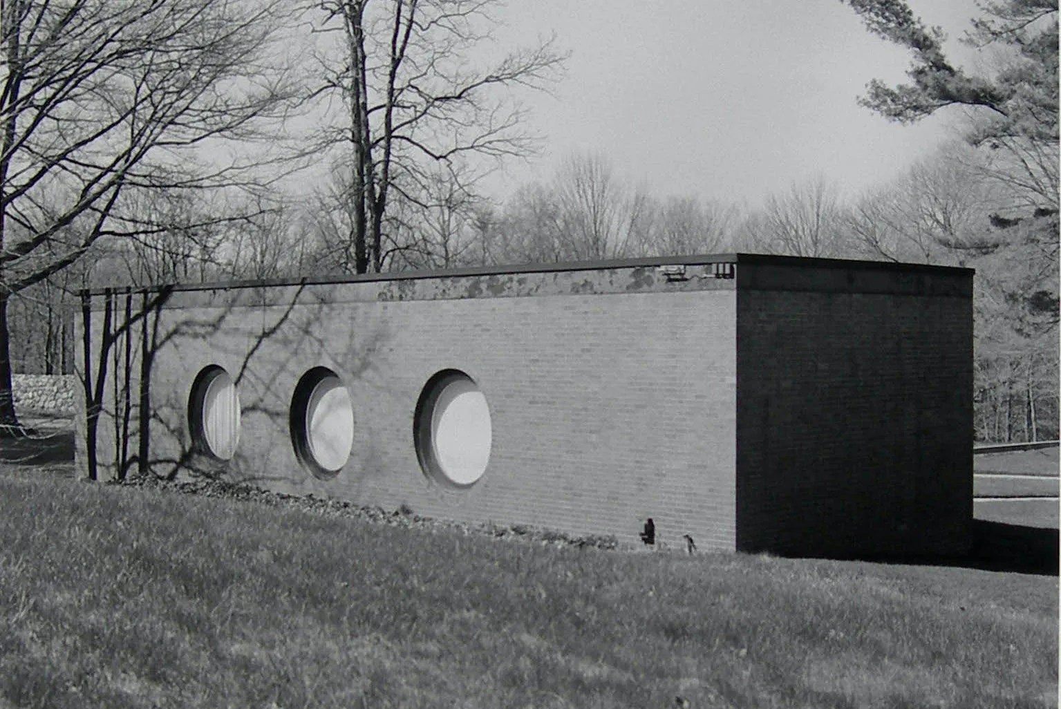 Philip Johnson’s Brick House is Restored and Open to the Public After a 15-Year Closure